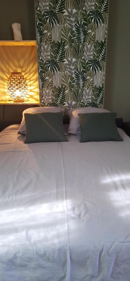 Le P'Tit Croissant Apartment Bayeux Ngoại thất bức ảnh